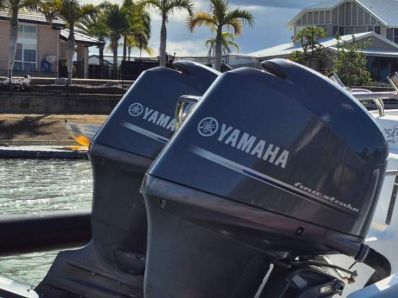 Twin FL150 AET : Yamaha Immaculate 200Hrs