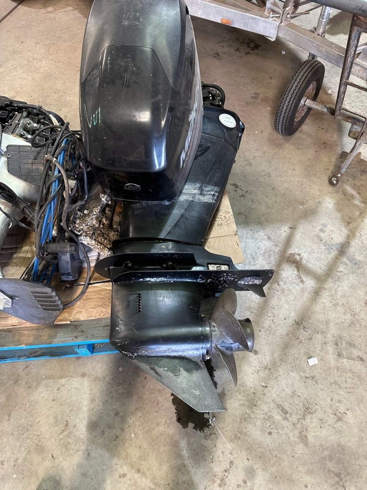 Mercury 40hp command thrust outboard (Commercial motor)