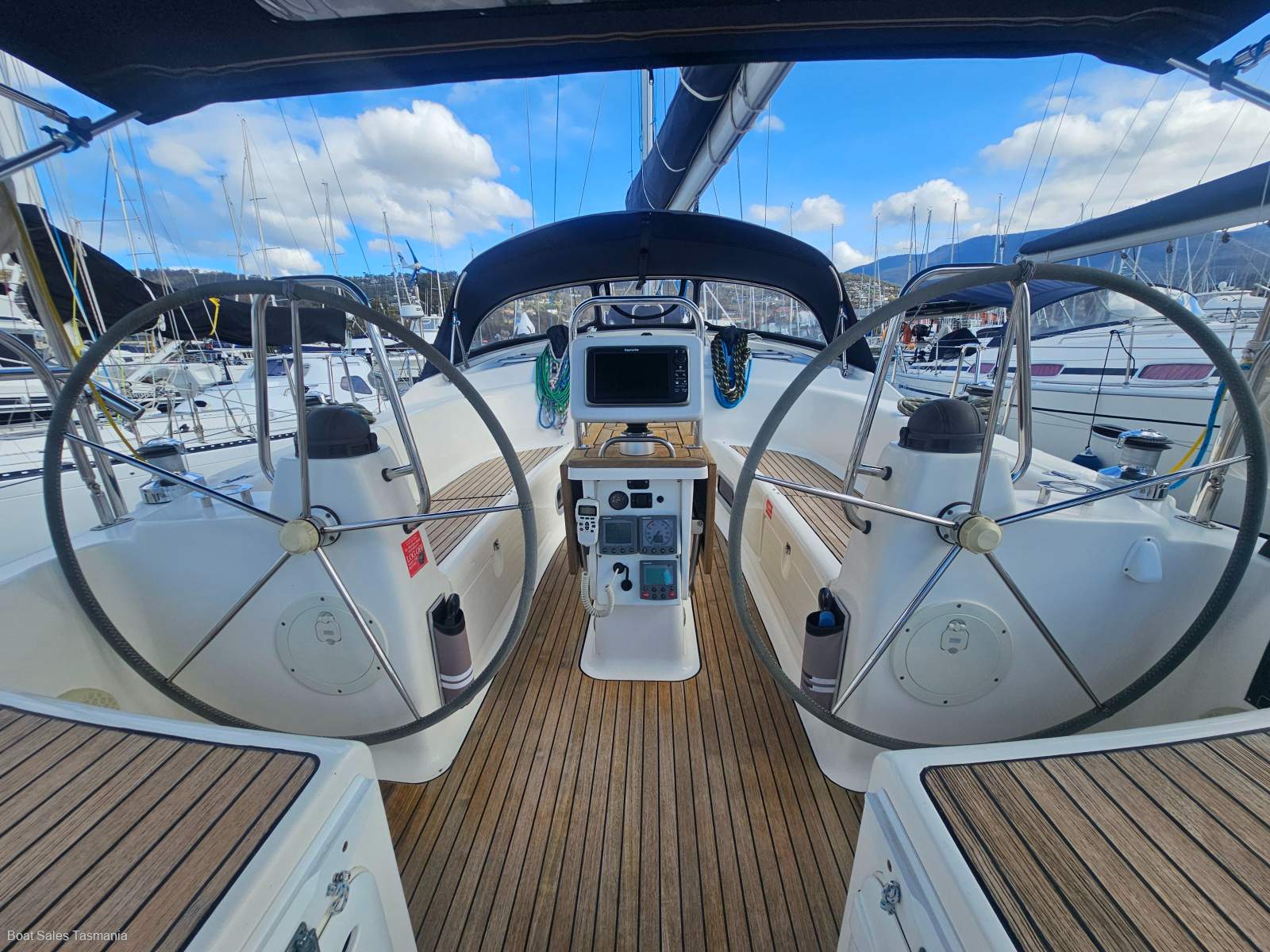 Bavaria Cruiser 42 Karm – Exceptional condition