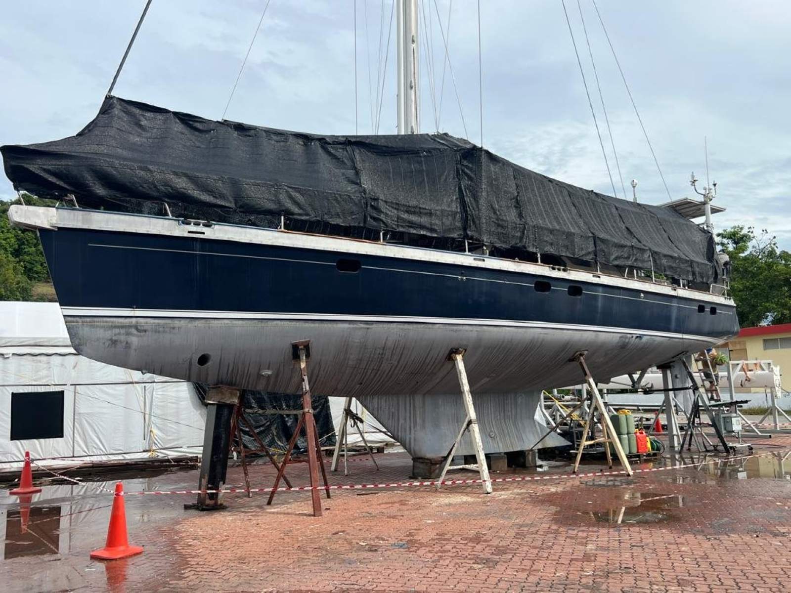 Radford Design #58 Aluminium Expedition Yacht for sale in Langkawi:Radford Yacht for sale in Langkawi