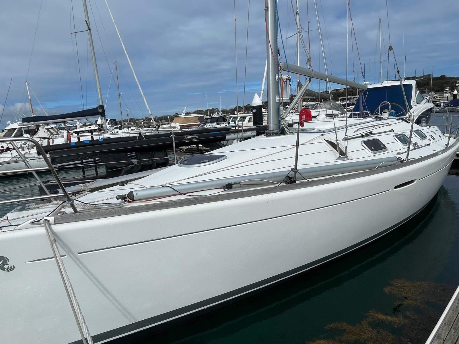 Beneteau First 33.7