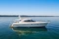 Riviera 4700 Sport Yacht