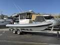 Asis 720 Pilot House 2013 MODEL 300HP SUZUKI 4STR