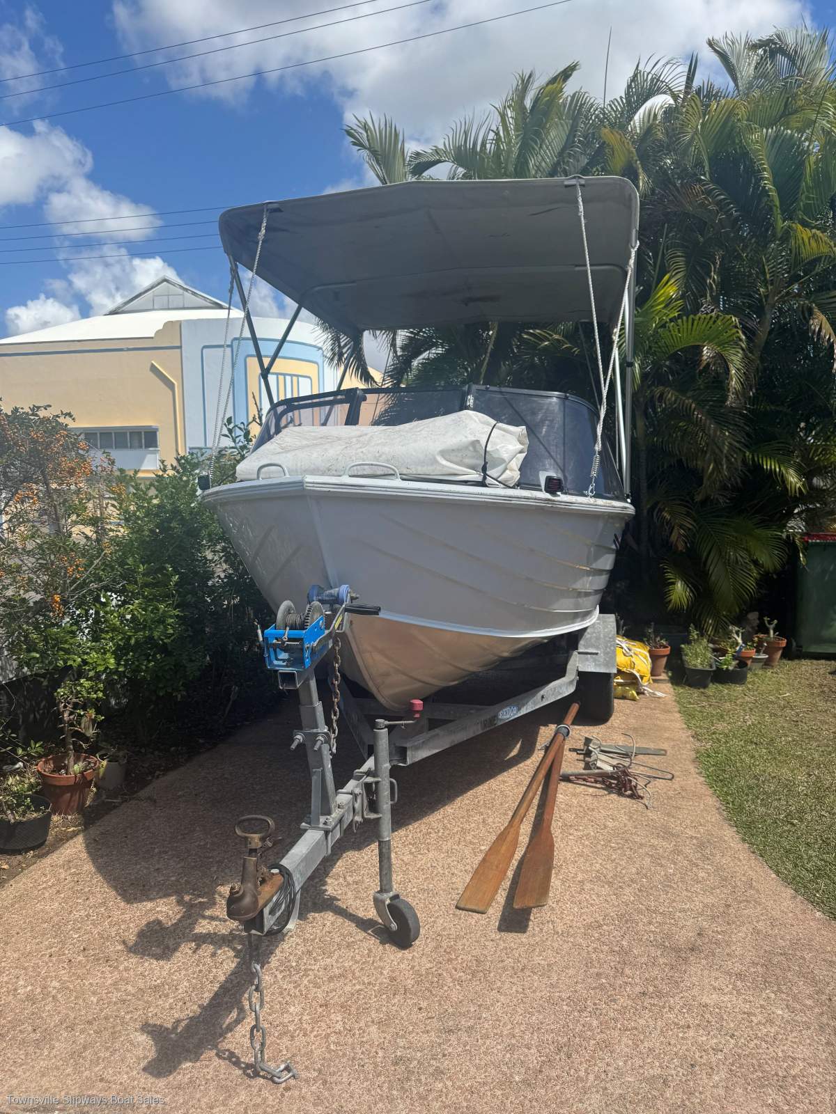 Quintrex 430 Estuary Angler Runabout