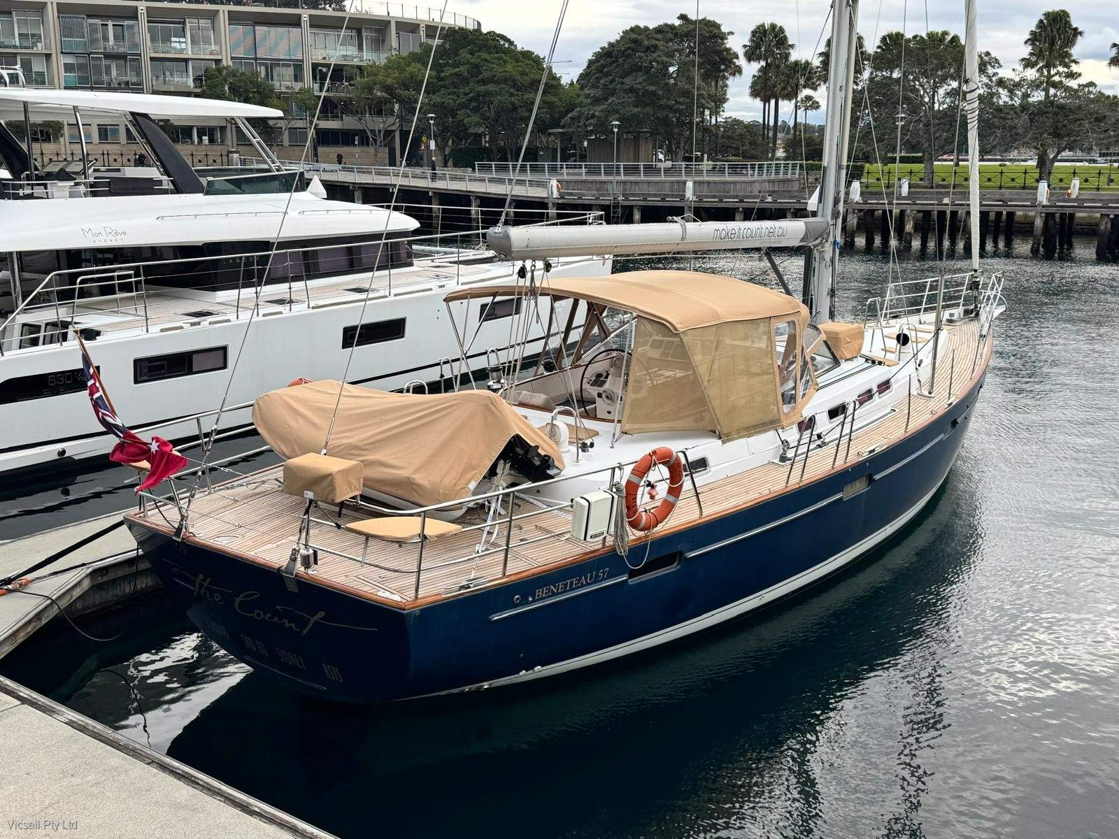 Beneteau 57