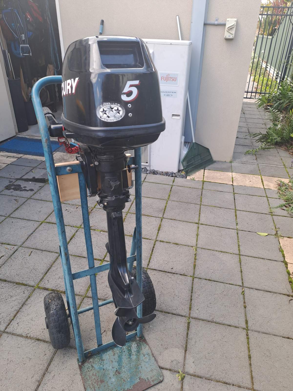 Mercury 5HP 4 Stroke 2009 model
