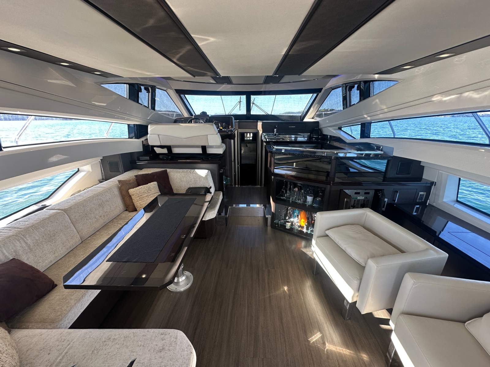 Marquis Yachts 500 SB