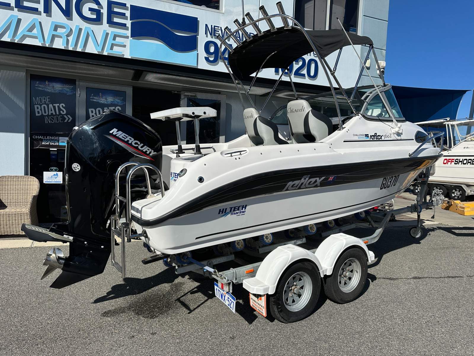 Reflex 560T with Mercury 90HP 4 Stroke only 40 hours!!