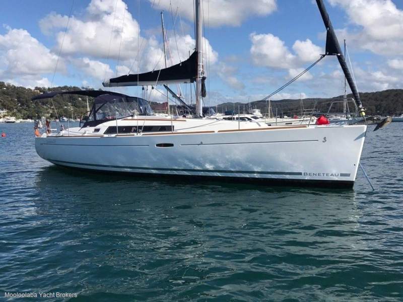 Beneteau Oceanis 37