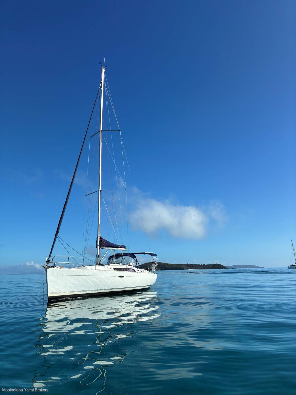 Beneteau Oceanis 37