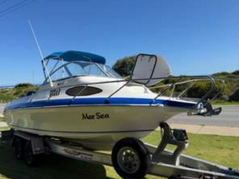 Haines Signature 602F On registered trailer