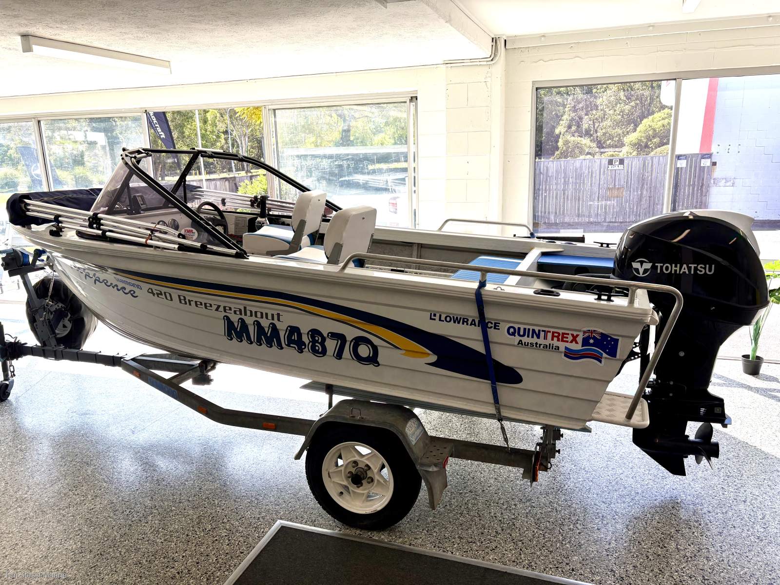 Quintrex 420 Breezeabout