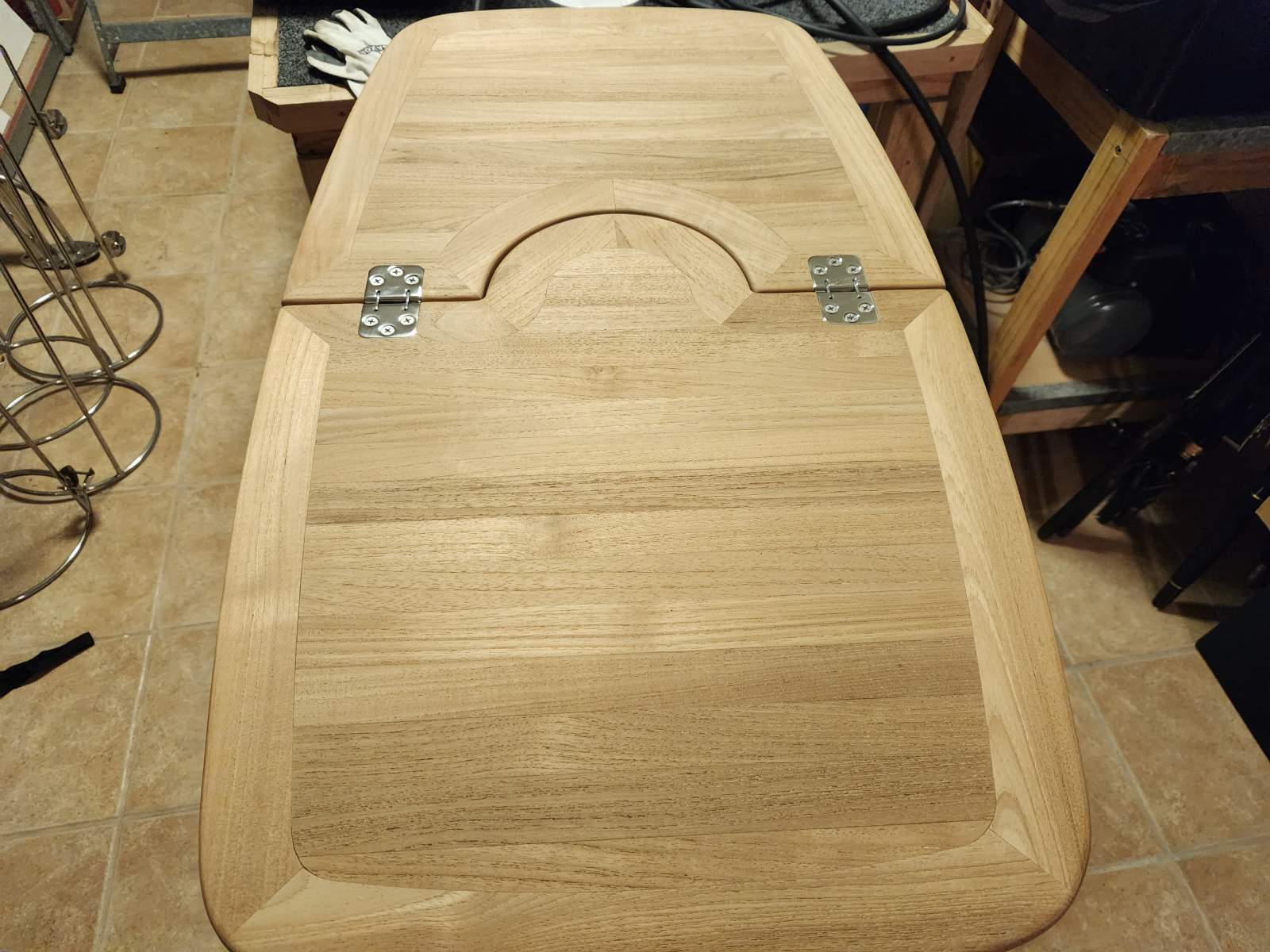 Cockpit Table
