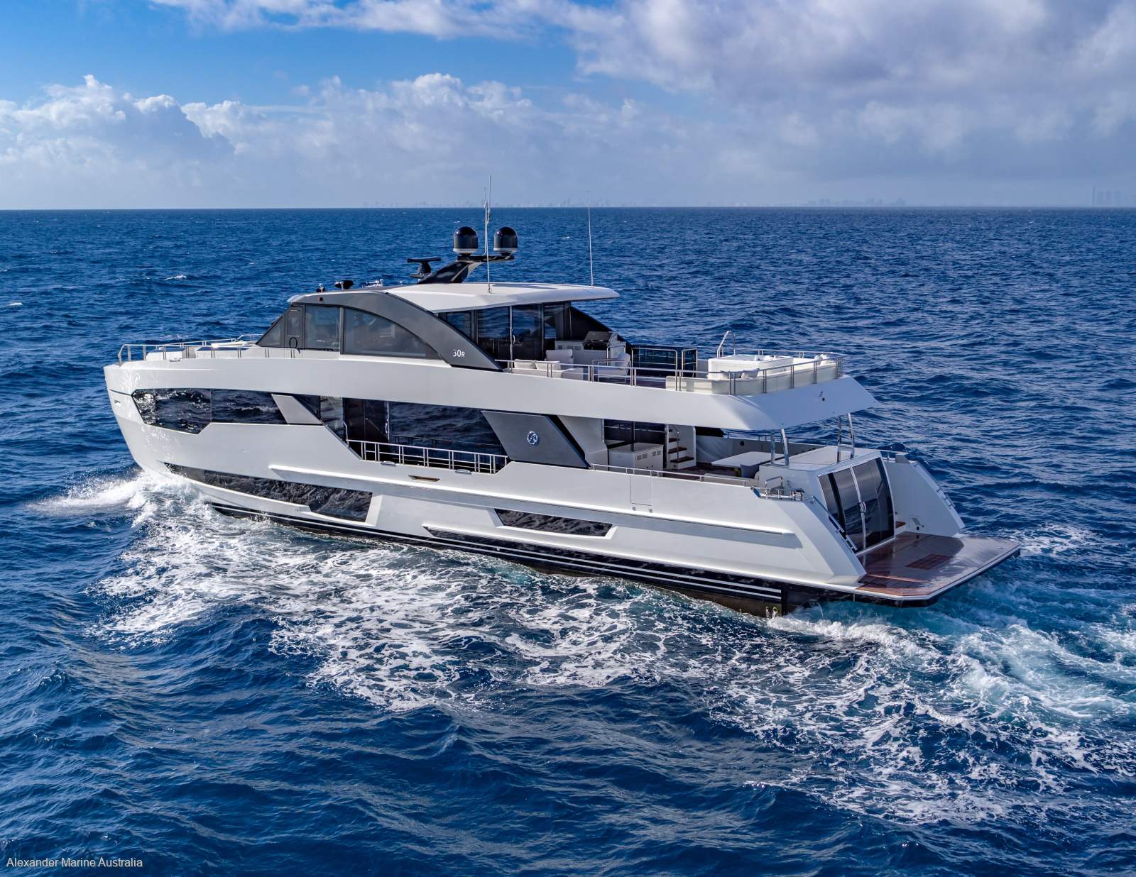 Ocean Alexander 30R
