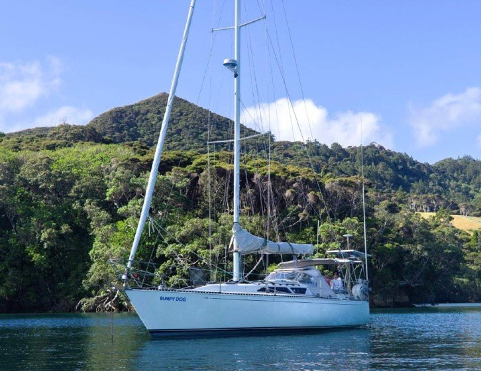 C&C Yachts 38 Sloop