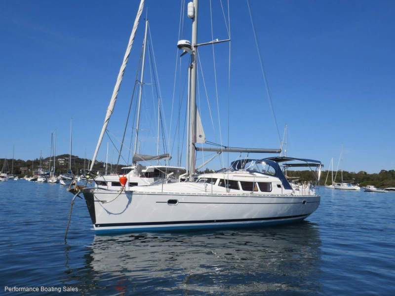 Jeanneau 40 Deck Saloon