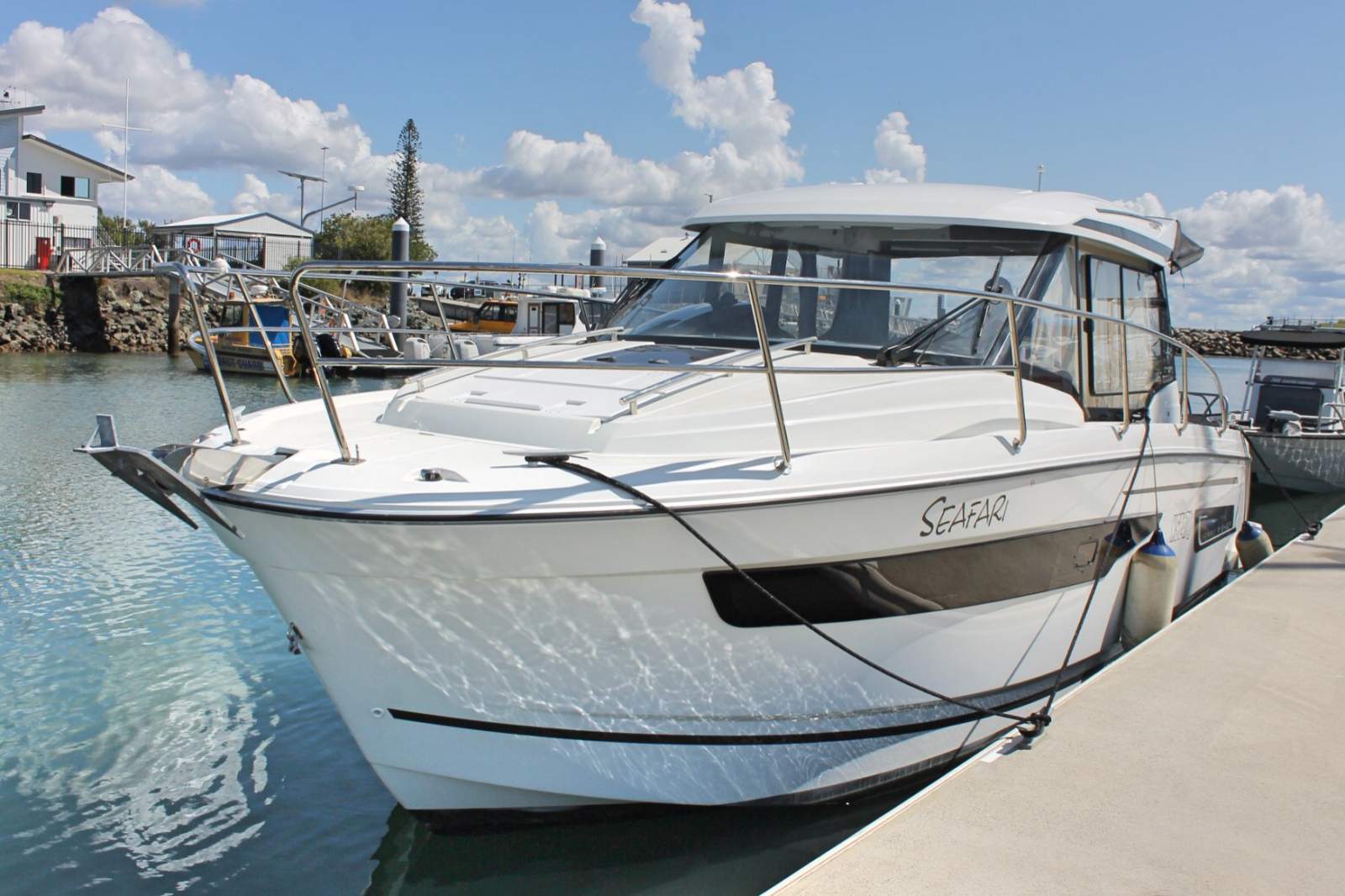Jeanneau Merry Fisher 895 Offshore