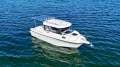 Trophy 2359 Hardtop Low Hours Great Condition