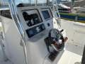 Century 3200 CC 32' Centre Console