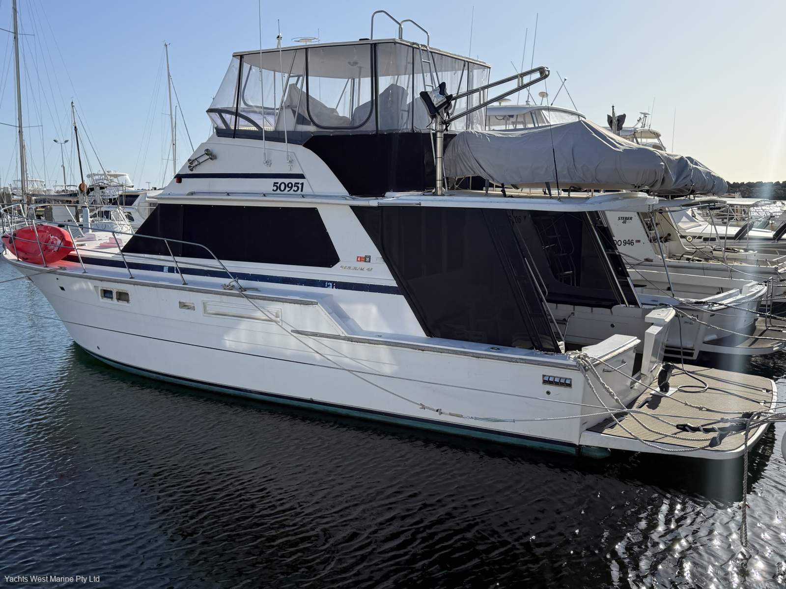 Bertram Caribbean 42 " Challenger Harbour Pen optional T. A. P ":BERTRAM 42 by YACHTS WEST ph 9335 7788