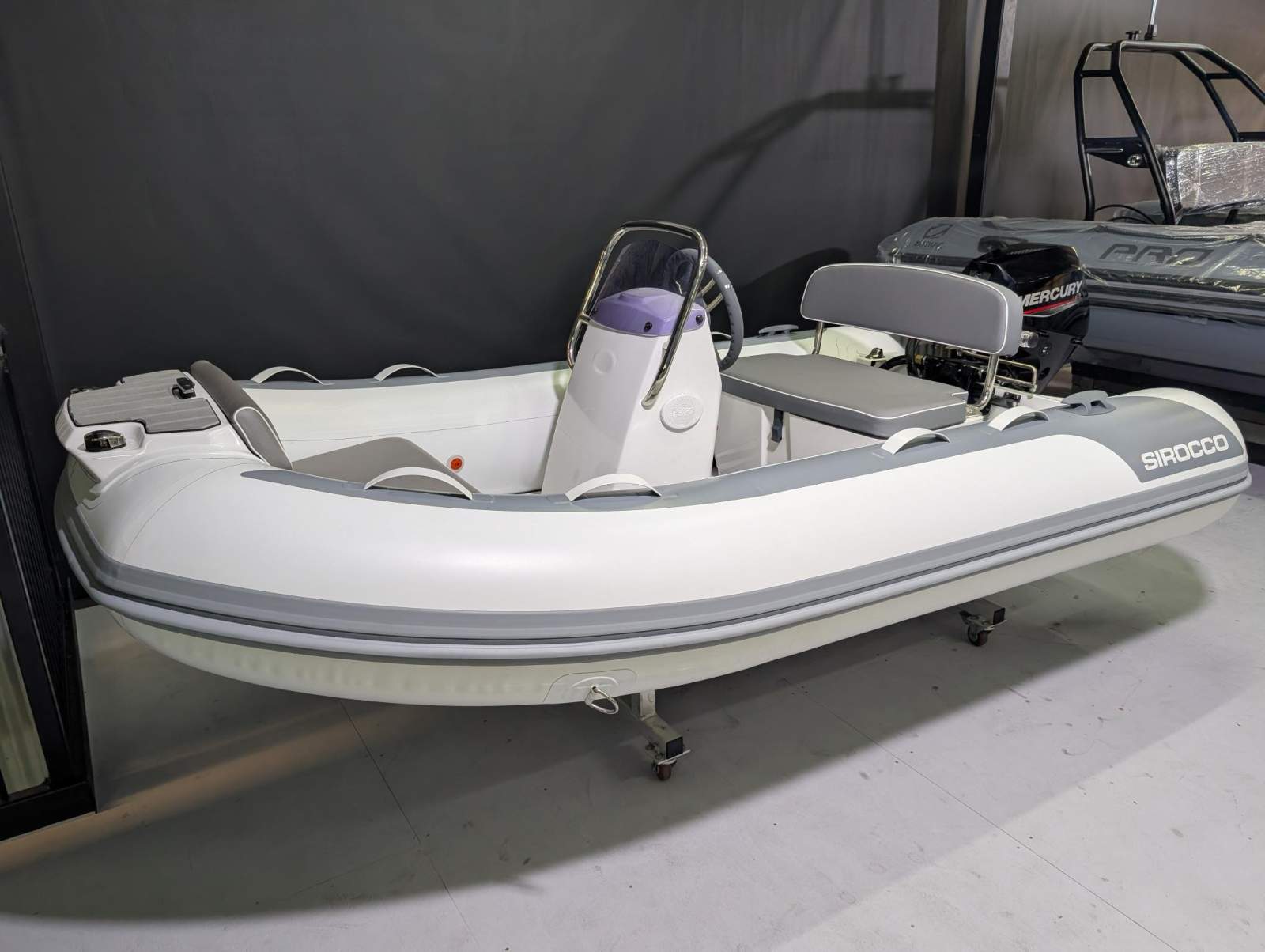 Sirocco A300L RIB alloy Alloy centre console RIB with hypalon tubes