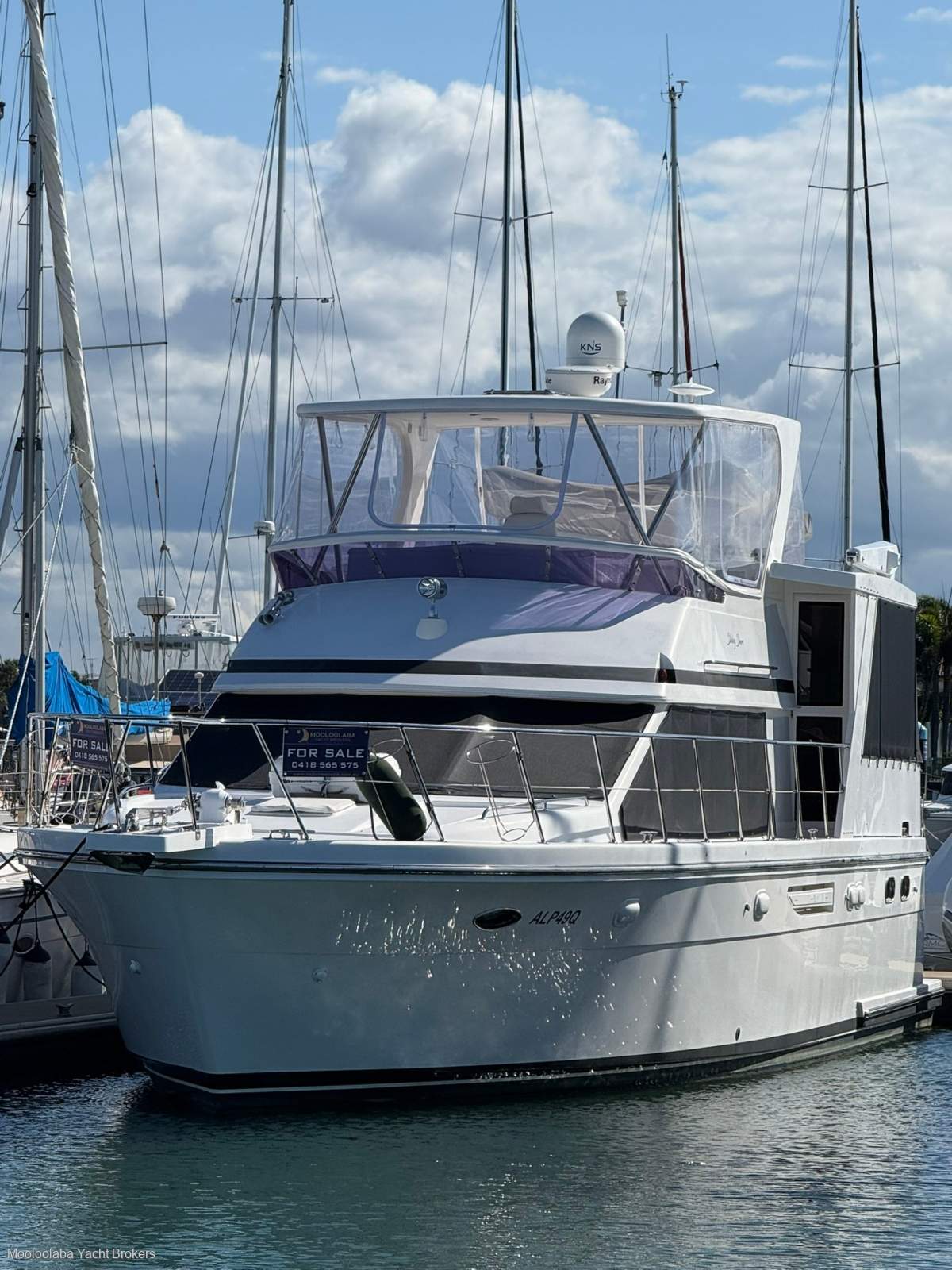 Hershine 52 Aft Cabin