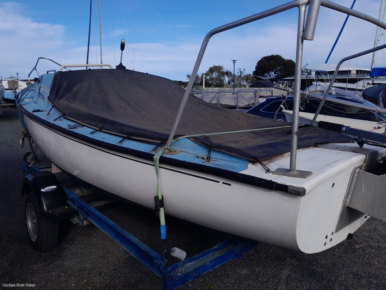 O'Day Day Sailer Weekender