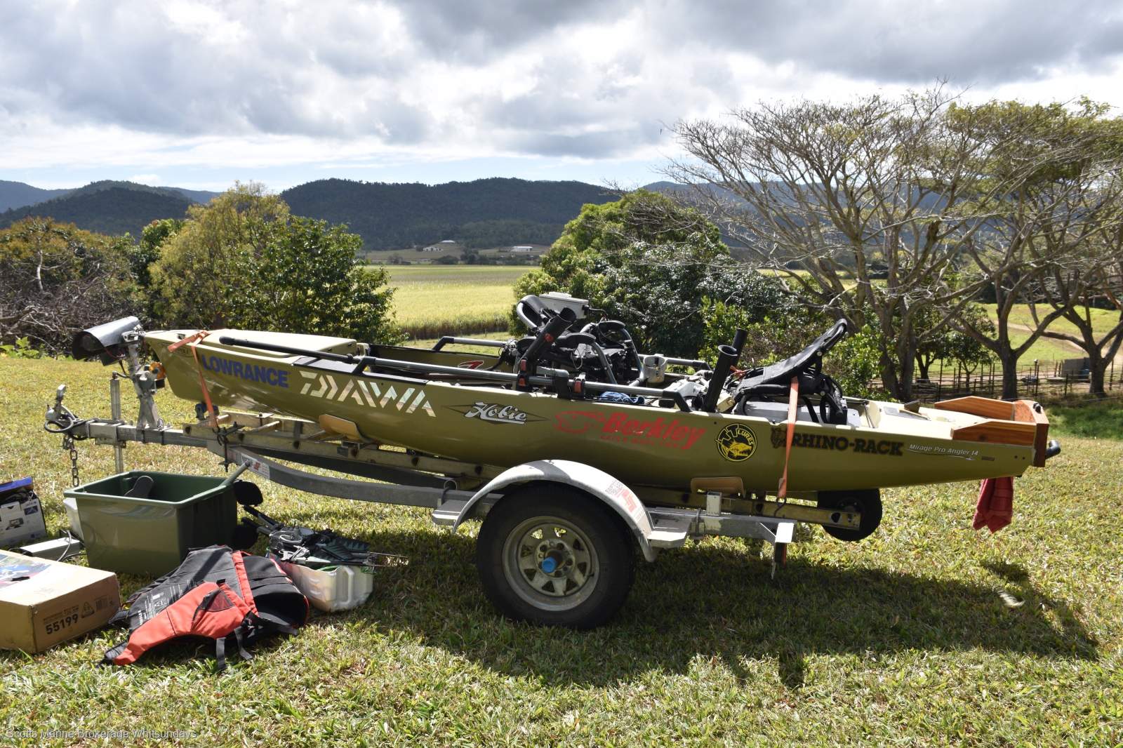 Hobie Pro Angler 14 Kayak