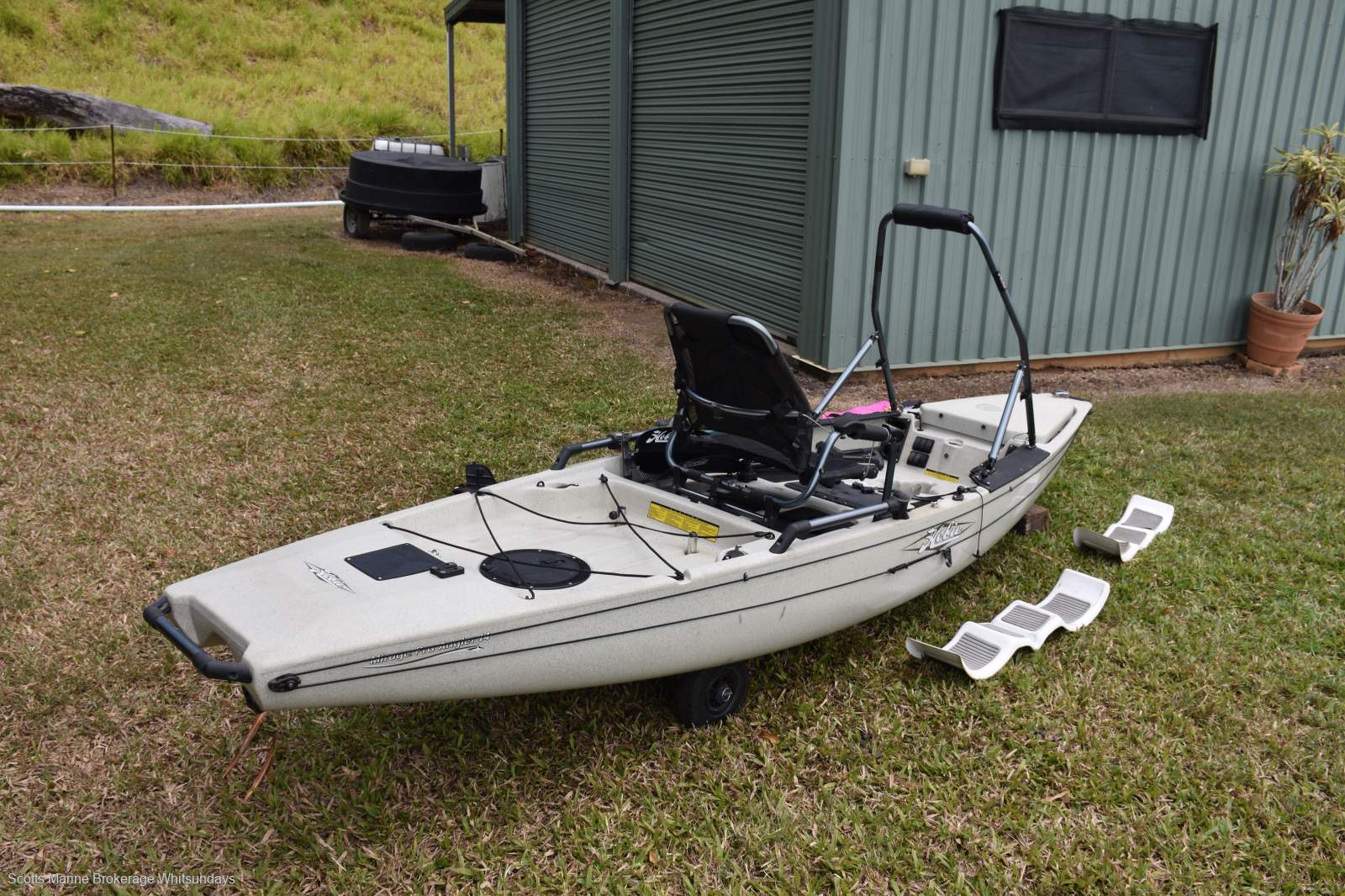 Hobie Pro Angler 14 Kayak