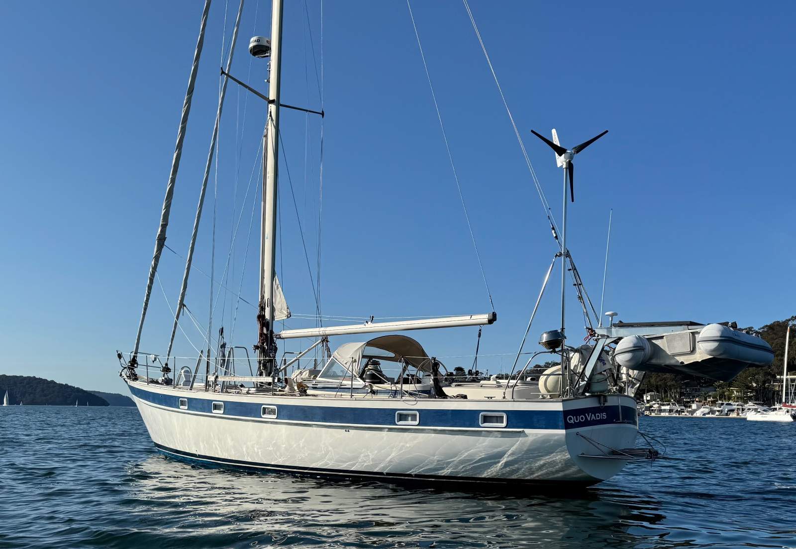 Hallberg-Rassy 42