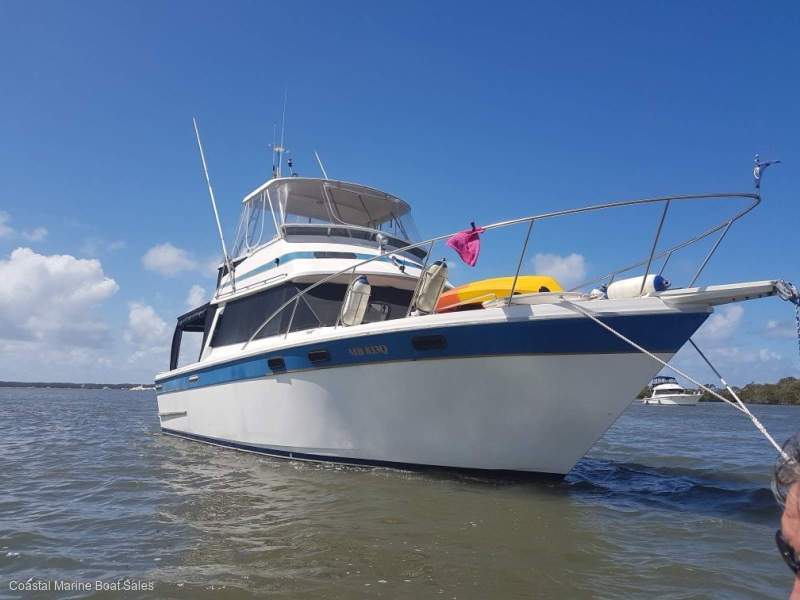 Riviera 38 Flybridge