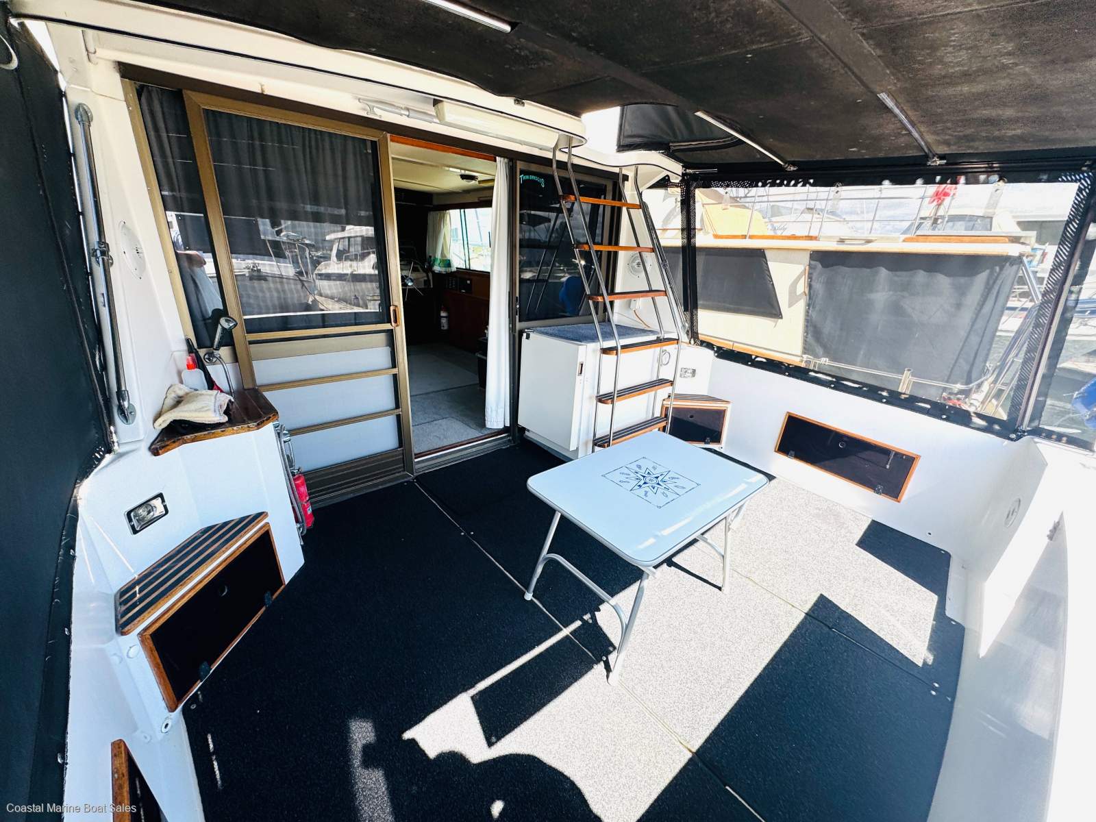 Used Riviera 38 Flybridge for Sale | Boats For Sale | Yachthub