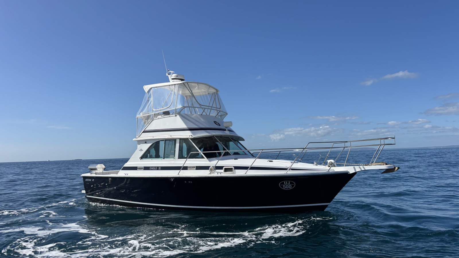 Bertram 35 Flybridge