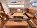 Beneteau Sense 43