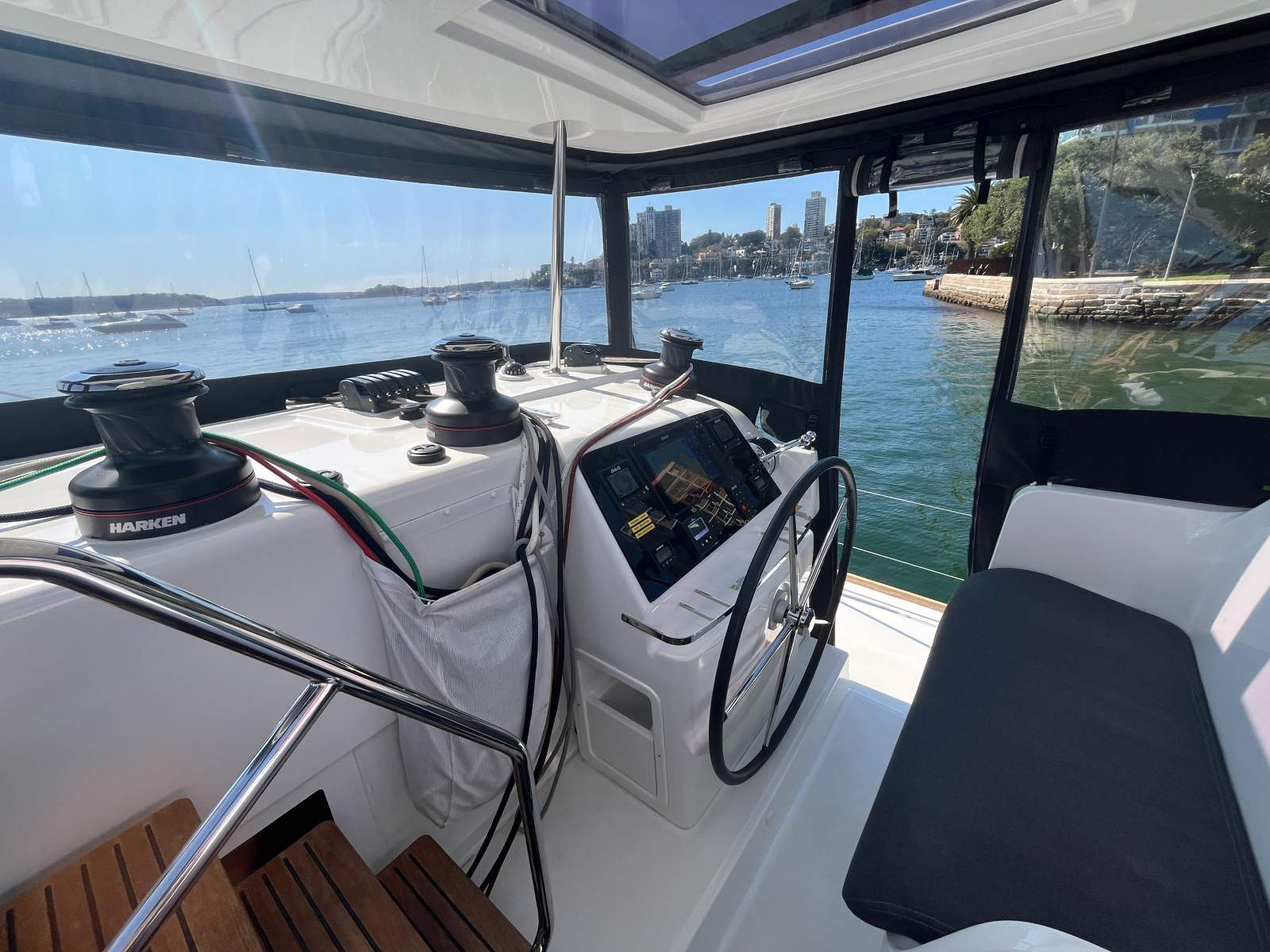 Lagoon 450 Sports Top