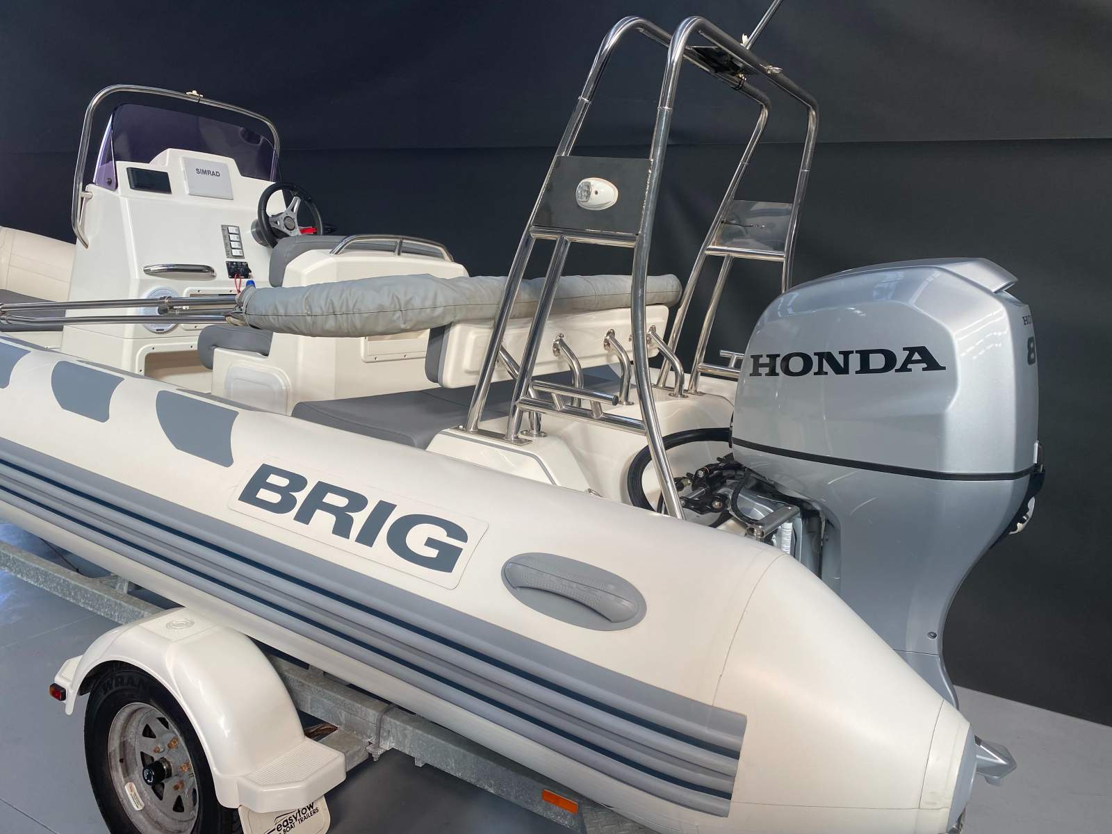 Brig Navigator 520