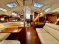 Hunter 410 EXCELLENT CONDITION, CAPABLE AND COMFORTABLE!