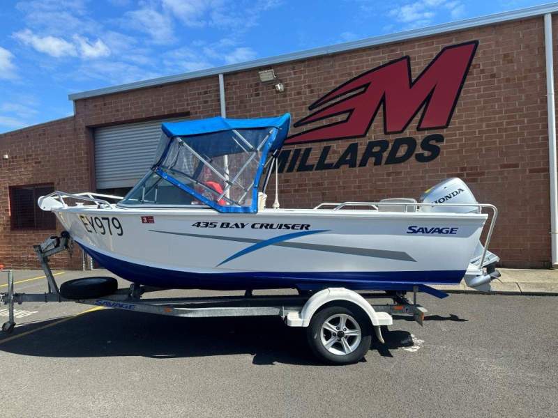 Savage 435 Bay Cruiser