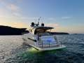 Riviera 5400 Sport Yacht Platinum Edition