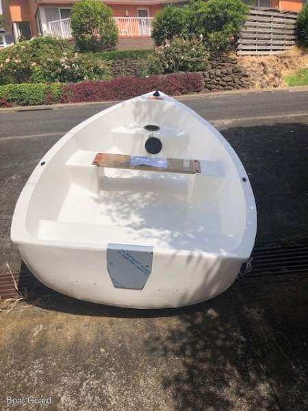 CLASSIC CLINKER DINGHY