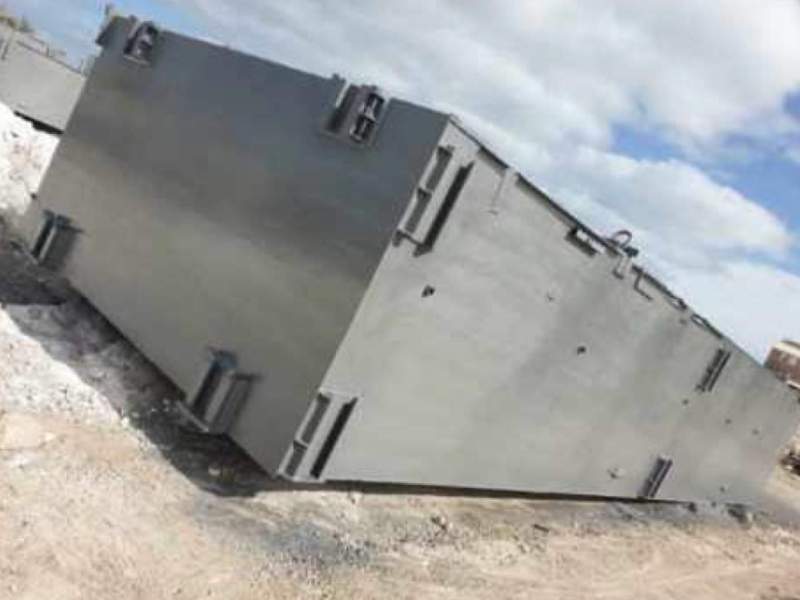 PONTOON BARGE - FOUR SEPARATE PONTOONS
