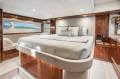 Riviera 5400 Sport Yacht Platinum Edition