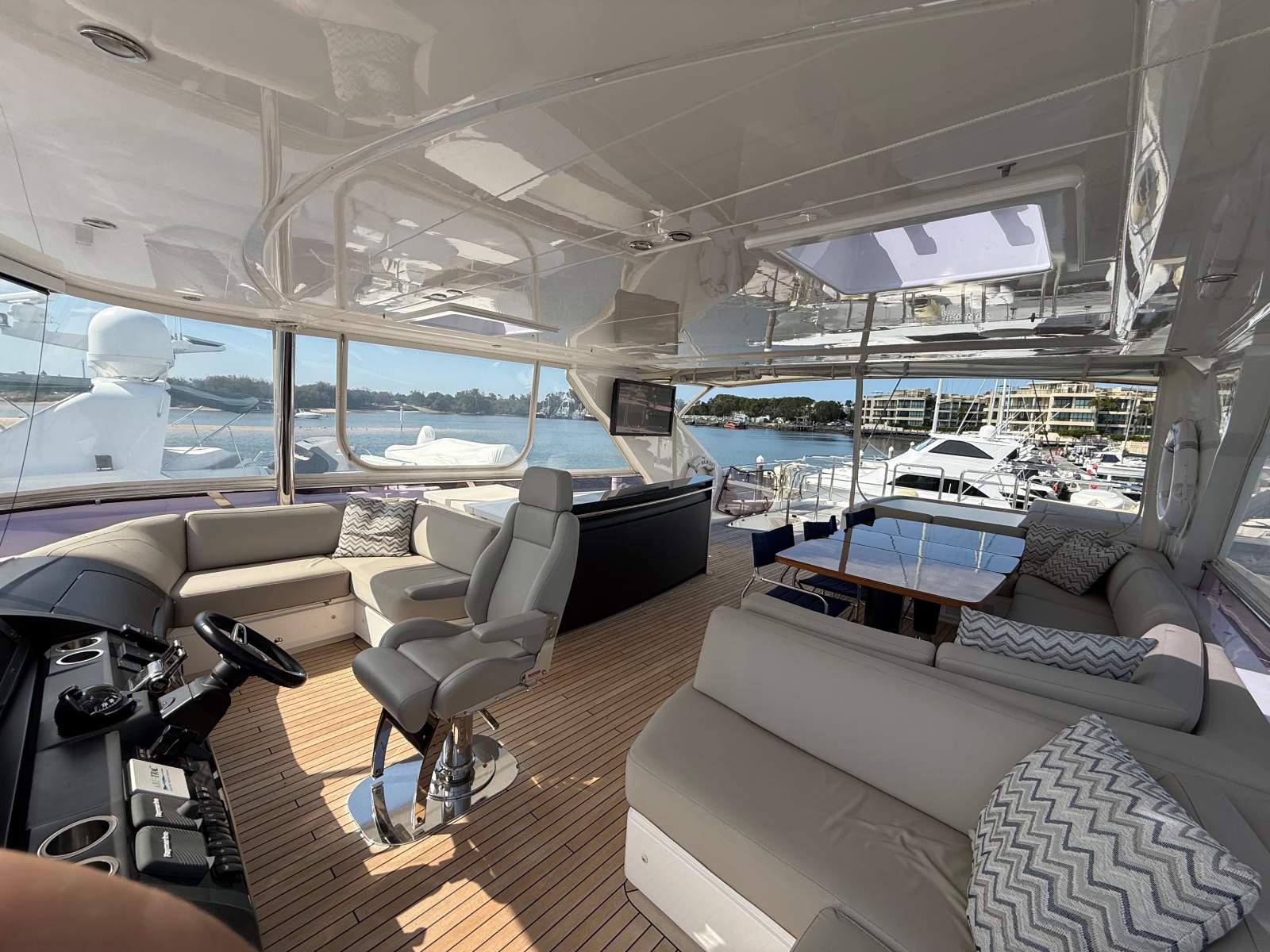 Princess P88 88 Yacht
