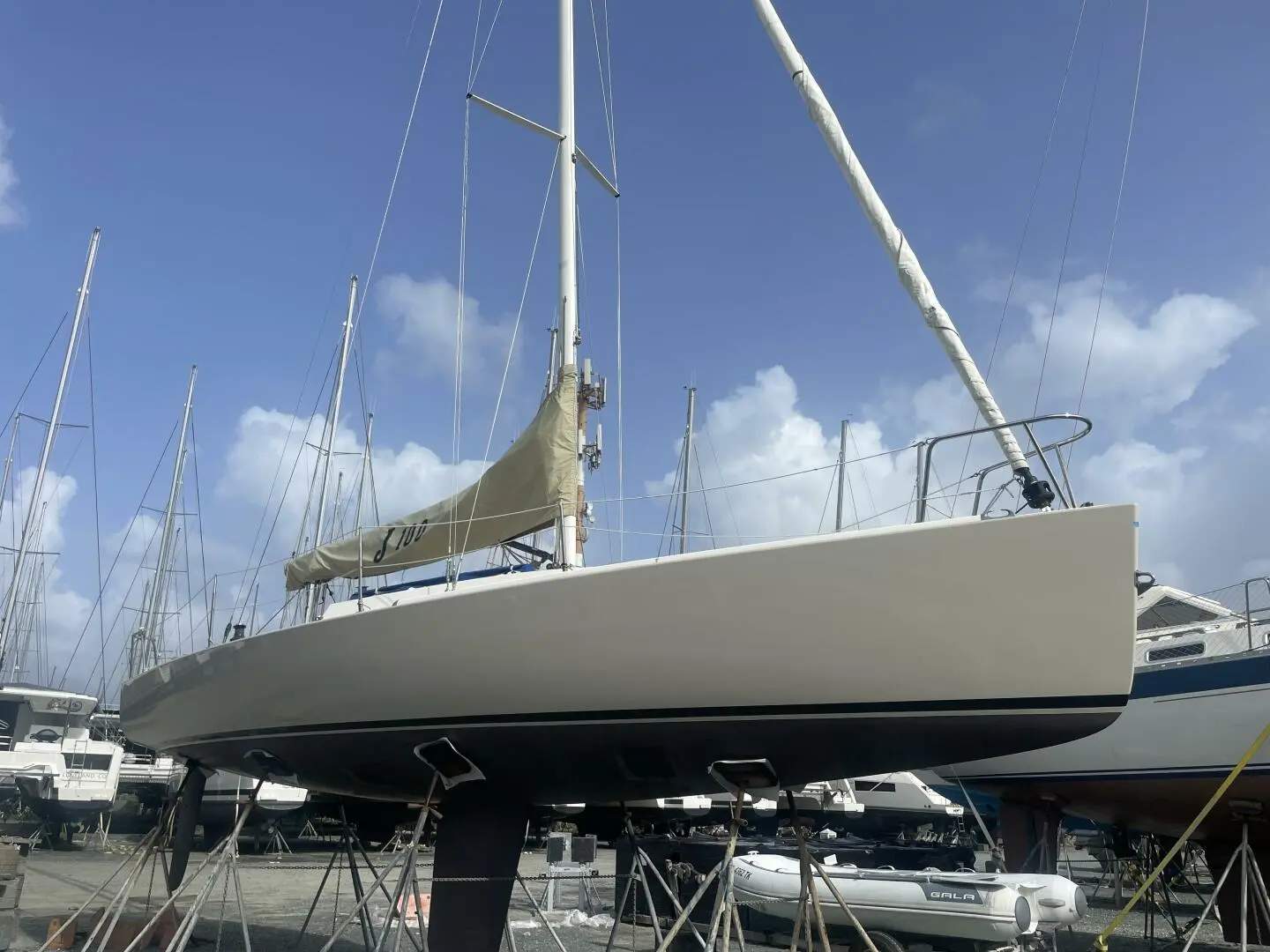 J Boats J/100