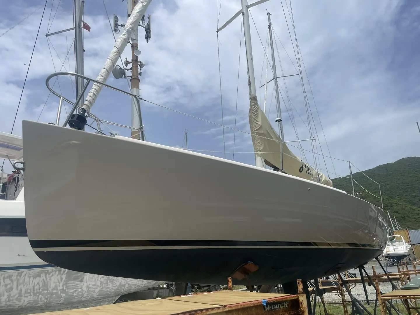 J Boats J/100