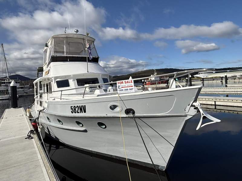 Holmes 51 Motor Cruiser "KOORINE"