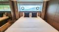 Custom Line Navetta 33
