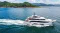 Custom Line Navetta 33