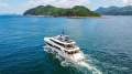 Custom Line Navetta 33