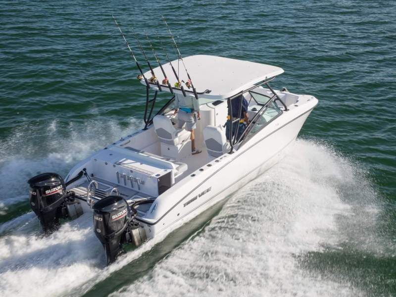Twin Vee GFX 240 DC - Amazing Catamarans !